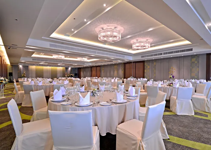 Summit Windmill Golf At Suvarnabhumi 5*