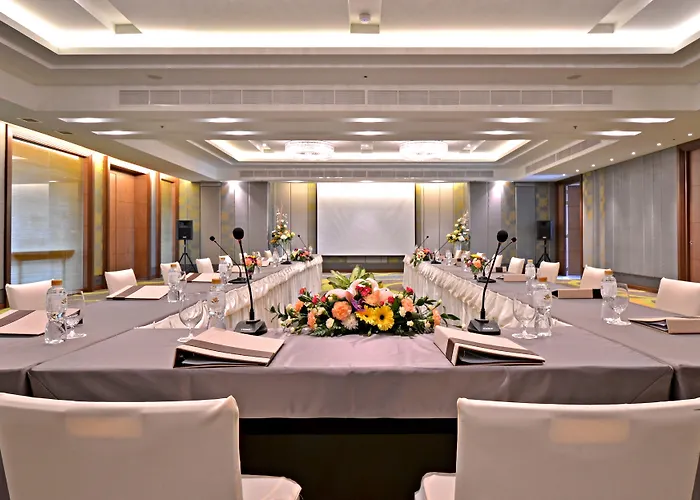 Resort Summit Windmill Golf At Suvarnabhumi 5*